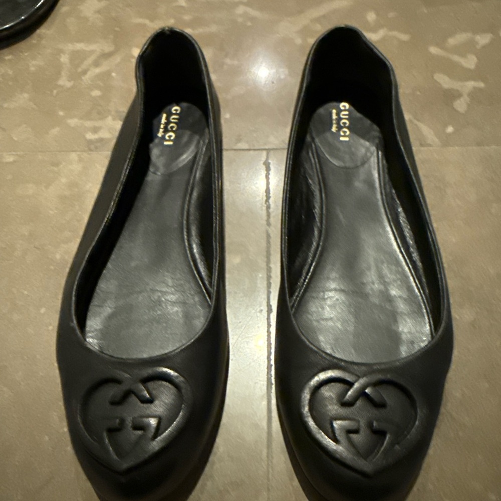 Gucci Black Women's Flats Size 38